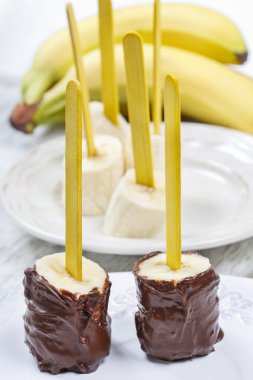 Nasıl çikolata yapmak batırılmış muz - adım adım, öğretici