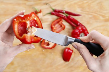 Biber tohumu kaldırma