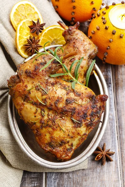 Roasted rabbit with herbs — Stock Photo, Image