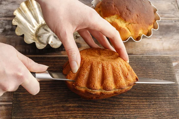 Fasi della preparazione della tradizionale torta pasquale — Foto Stock