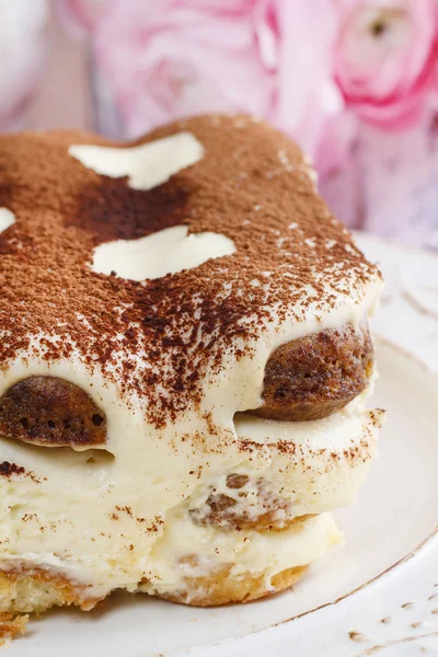 Tiramisu cake decorated with hearts — Stock Photo, Image