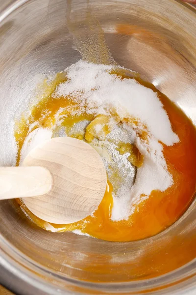 Hoe maak je tiramisu taart - tutorial — Stockfoto