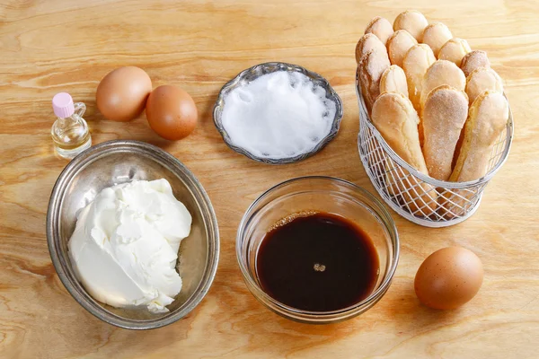 Ingredienser för tiramisu tårta — Stockfoto
