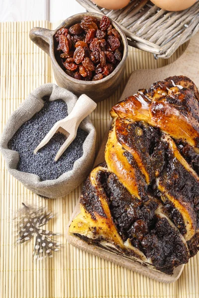 Poppy seed cake — Stock Photo, Image