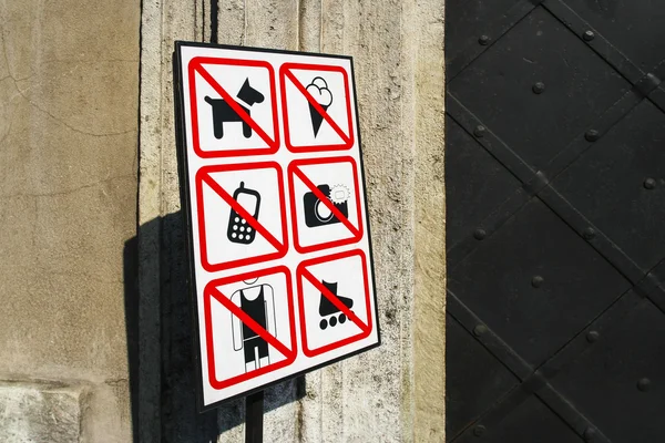 Set of prohibited activities when visiting museum. — Stock Image Set of prohibited activities when visiting museum. Stock Photo