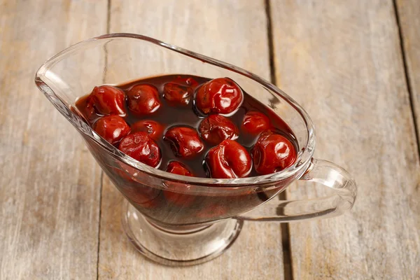 Sweet cherry sauce — Stock Photo, Image