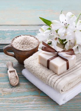 Spa set: el yapımı doğal sabun