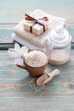 Spa set: el yapımı doğal sabun