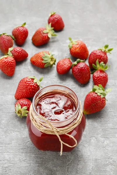 Jar of strawberry jam — Stock Photo, Image