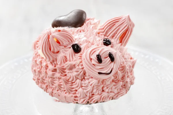 Cute pink piglet cake — Stock Photo, Image