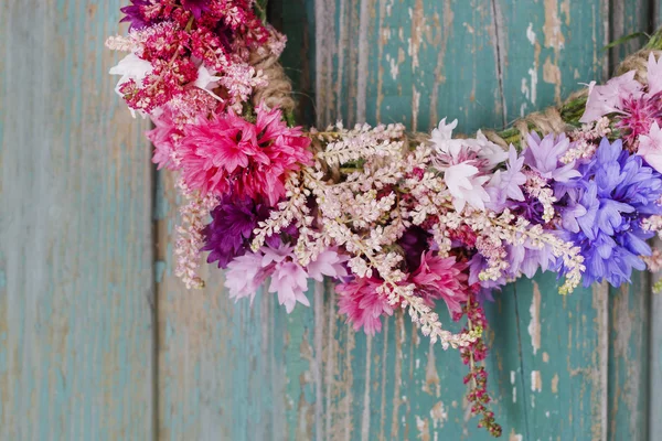 Cornflower wreath. Party decoration — Stock Photo, Image