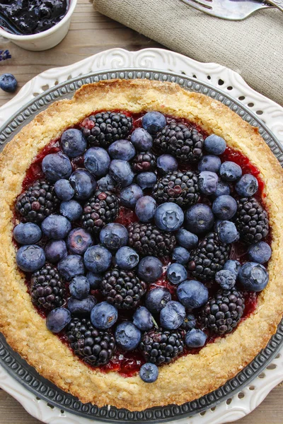 Bosbes en blackberry tart — Stockfoto