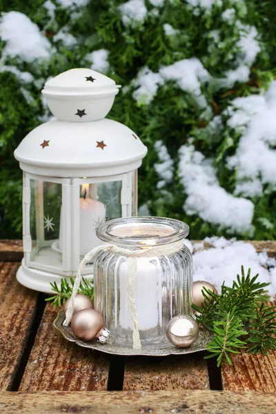 Christmas decorations in winter garden — Stock Photo, Image