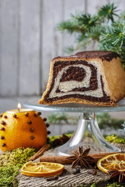 Poppy seed tårta med honung — Stockfoto