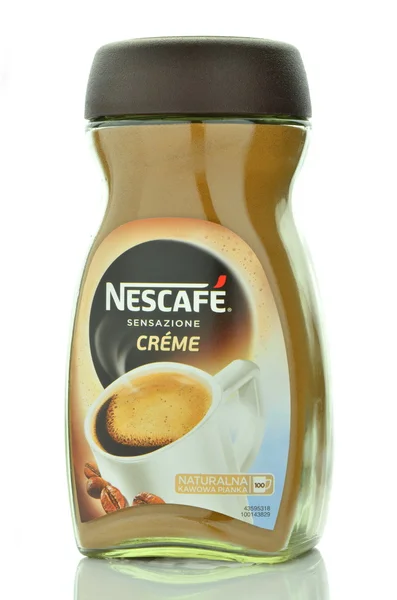 Nescafe café instantané isolé sur fond blanc . — Photo