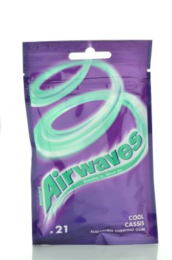 Airwaves sakız beyaz zemin üzerine izole