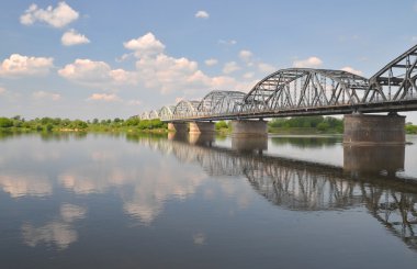 ısmarlayarak Grudziadz Kuzey Polonya Vistula Nehri üzerinde köprü üzerinde