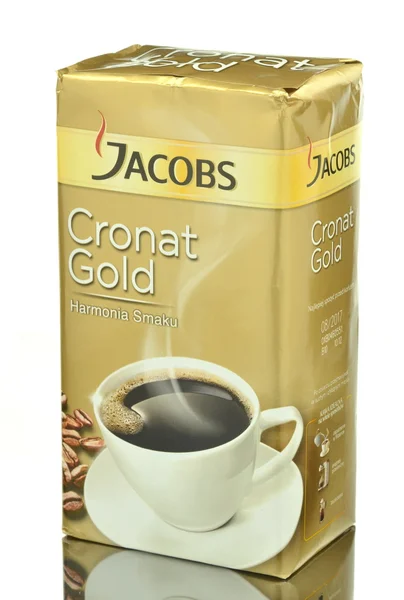 Джейкобс Cronat Gold кофе изолированы на белом фоне . — стоковое фото