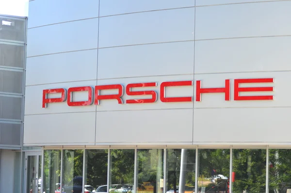 Логотип Porsche . — стоковое фото
