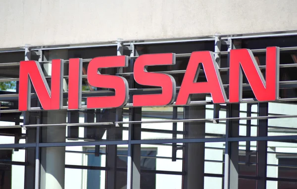 Logo a Nissan — Stock Fotó