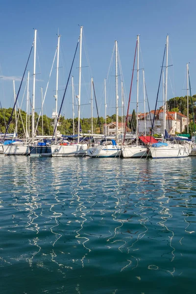 Vieille Ville Pittoresque Baie Milna Milna Est Situé Sur Côte — Photo