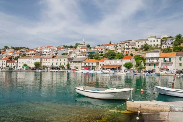 Pittoresca Baia Nel Villaggio Povlja Povlja Trova Profondo Porto Naturale — Foto Stock