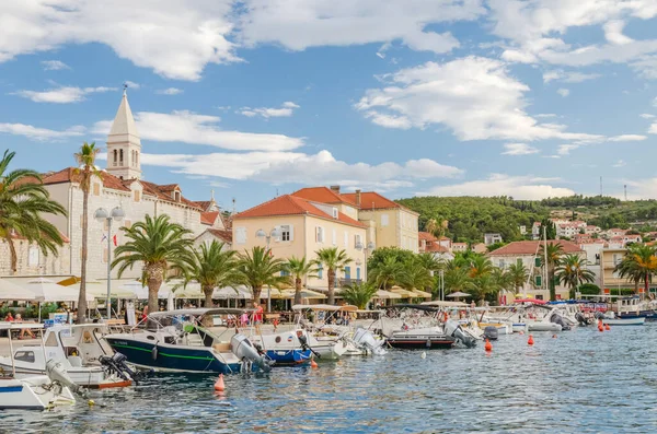 Pintoresco Casco Antiguo Supetar Supetar Ciudad Más Grande Isla Brac — Foto de Stock