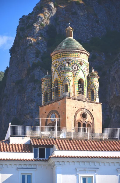 Catedral de San Andrés bellamente decorada en amalfi, Campania en Italia —  Fotos de Stock