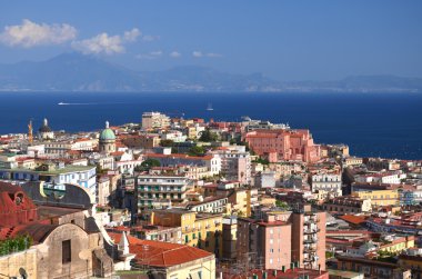 İtalya 'nın Napoli, Campania bölgesinin resimli yaz manzarası