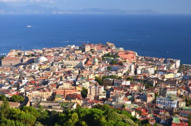 İtalya 'nın Napoli, Campania bölgesinin resimli yaz manzarası