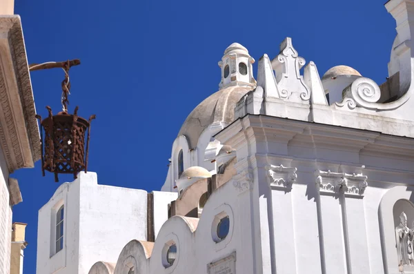 Majestuosa iglesia en la isla de Capri, Italia —  Fotos de Stock