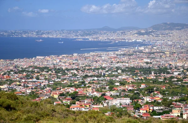 Atemberaubende malerische Landschaft von Neapel und Golf von Neapel, Italien — Stockfoto