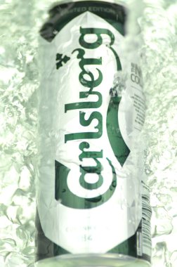 Carlsberg bira sıçrayan su