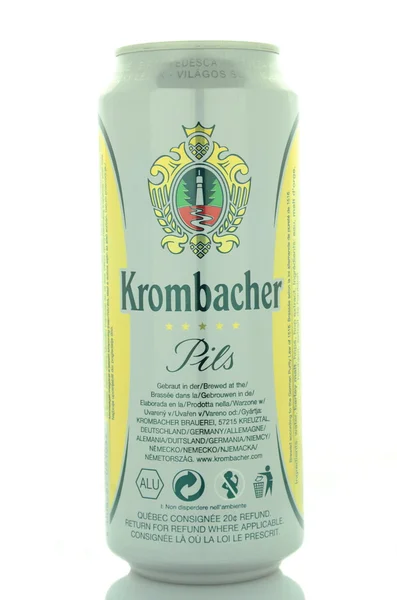 Krombacher pils öl isolerad på vit bakgrund — Stockfoto