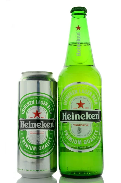 Heineken lager beer isolated on white background. — Stock Photo, Image