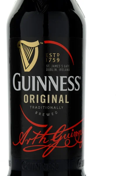 Guinness dry stout beer isolated on white background. — Stock Photo, Image