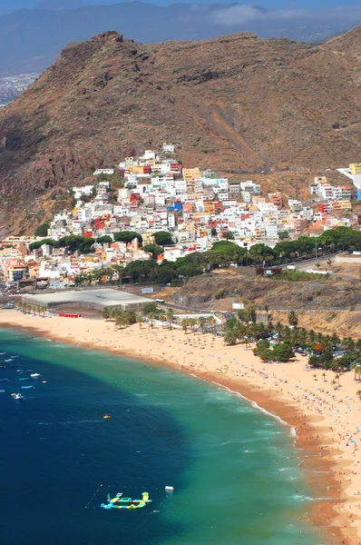 Prachtige San Andres dorp en Teresitas strand op het eiland Tenerife, Spanje — Stockfoto