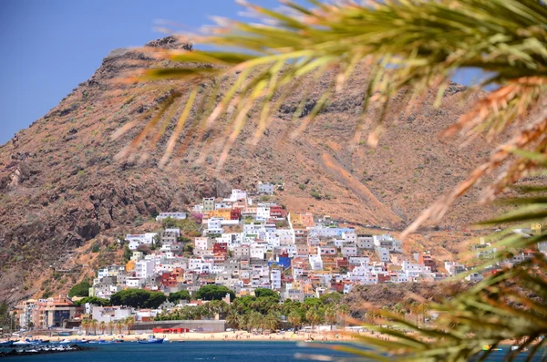 Prachtige San Andres dorp en Teresitas strand op het eiland Tenerife, Spanje — Stockfoto