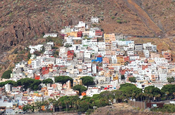Färgglada byggnader av San Andres by på Teneriffa, Spanien — Stockfoto