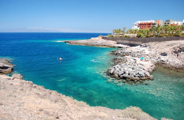 Strand in Playa Paraiso op Tenerife, Spanje — Stockfoto