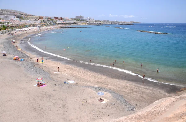 Schöne playa de fanabe in costa adeje auf teneriffa, spanien — Stockfoto