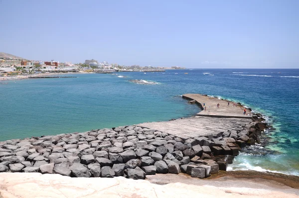 Hermosa Playa de Fanabe en Costa Adeje en Tenerife, España —  Fotos de Stock