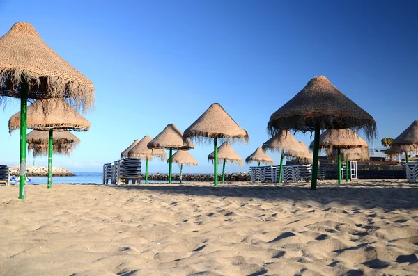 Hermosa playa de arena de Puerto Colón en Adeje en Tenerife, España —  Fotos de Stock