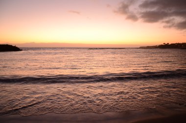 Pitoresk ve huysuz alacakaranlık Güney tenerife, Kanarya Adaları üzerinde