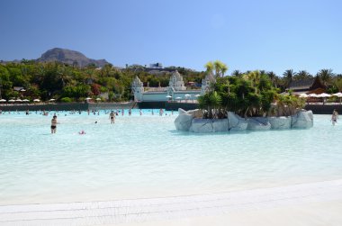 Costa Adeje Tenerife Siam parkta suni Siam beach