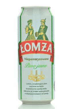 Beyaz arka plan üzerinde bölgelrde lager bira izole Lomza