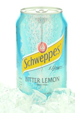 Schweppes içki buz küpleri konservesi