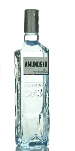 Amundsen premia wódka na białym tle — Zdjęcie stockowe