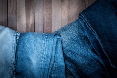 Vintage Jean ahşap arka plan üzerinde