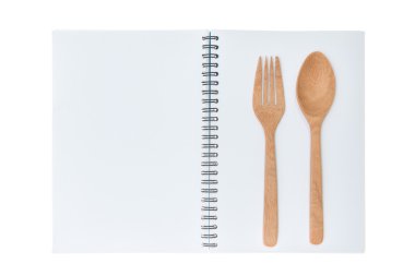 Tahta kaşık ve çatal ile tarifi için boş defter
